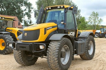 JCB FASTRAC 2155 | 2010 | Silnik Cummins 6,7L | 4X4 | Manual