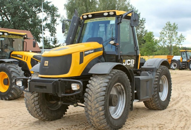 jcb