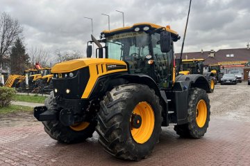 Fastrac 4220 2017 Rok 220KM